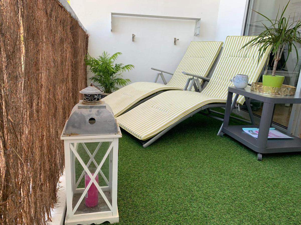 Modern Studio On The Beach タコロンテ エクステリア 写真